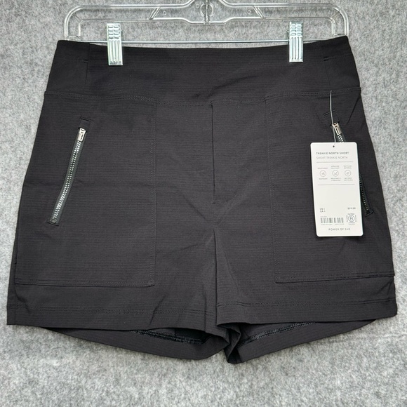 Athleta Pants - NWT Athleta Women’s Trekkie North Shorts in Black- Sz 4